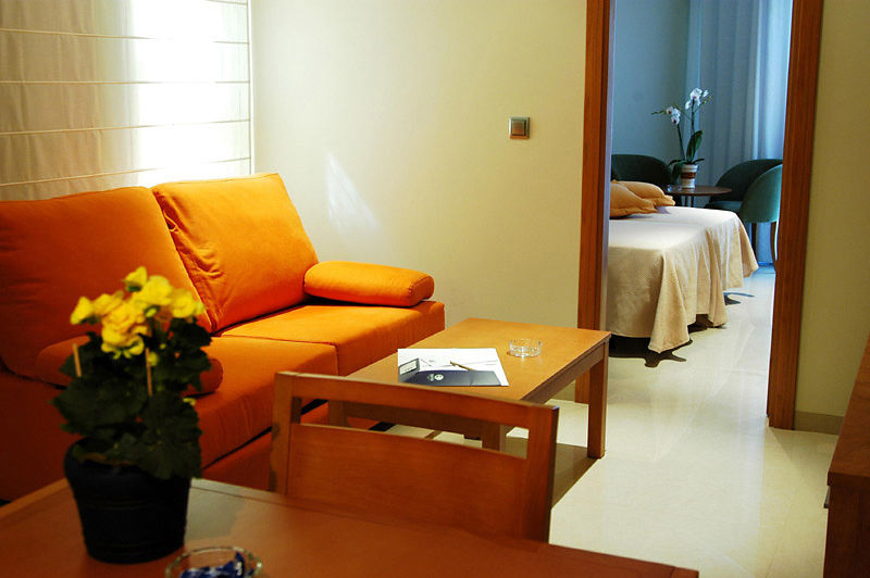 Aparthotel Bahia San Pedro del Pinatar Buitenkant foto