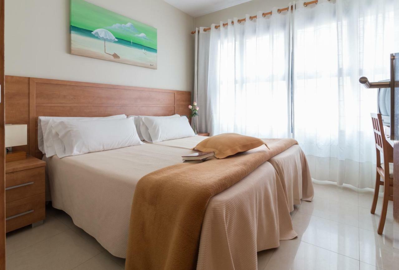 Aparthotel Bahia San Pedro del Pinatar Buitenkant foto