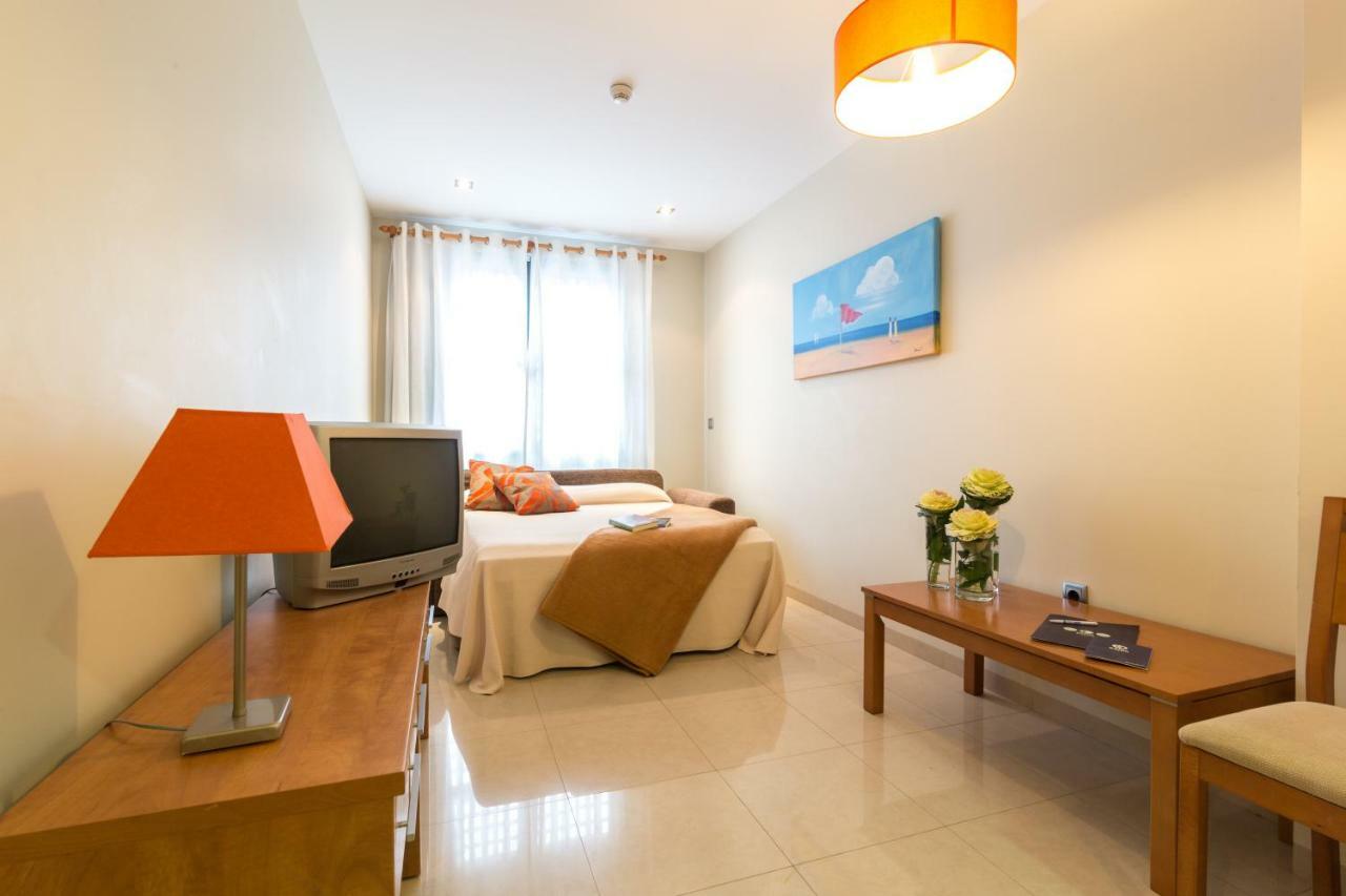 Aparthotel Bahia San Pedro del Pinatar Buitenkant foto